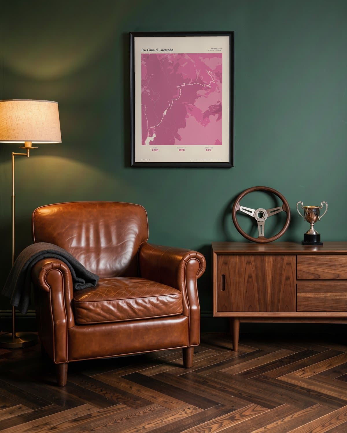 Tre Cime di Lavaredo Atlas Pink map poster in a black frame (45 × 60 cm) in a green den